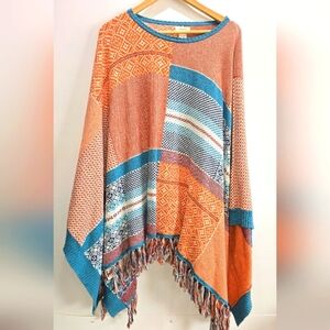 Beautiful poncho one size. Sundance